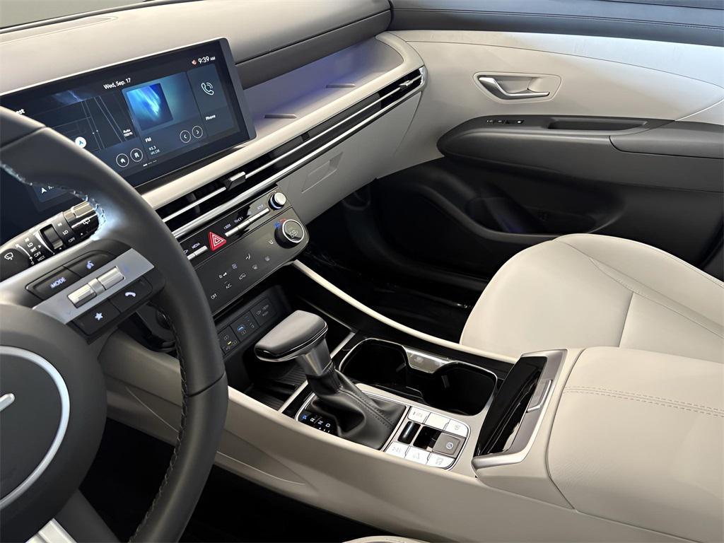 new 2025 Hyundai Tucson car, priced at $35,123