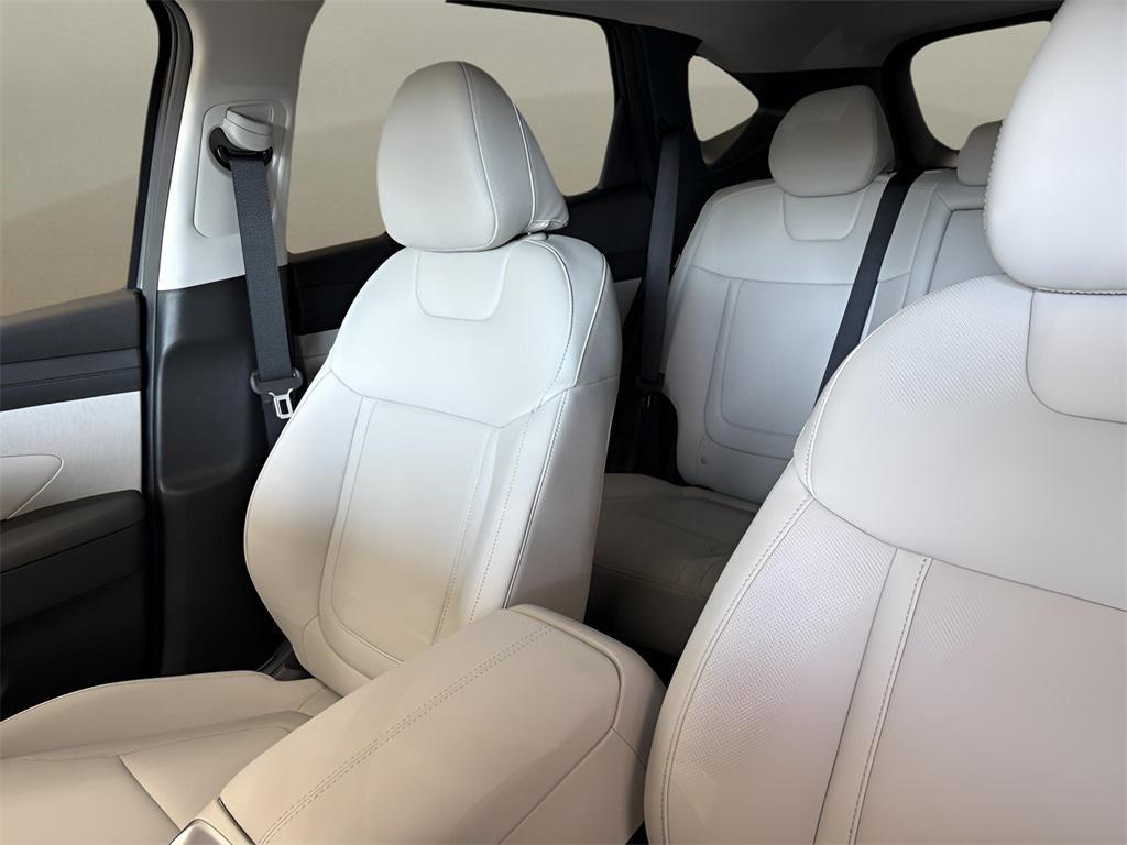 new 2025 Hyundai Tucson car, priced at $35,123