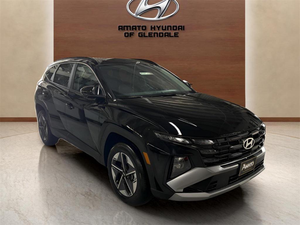 new 2025 Hyundai TUCSON Hybrid car, priced at $34,445