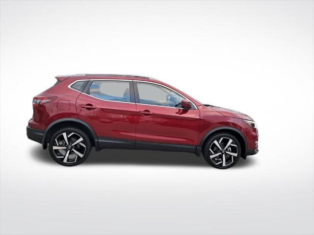 used 2021 Nissan Rogue Sport car, priced at $22,700