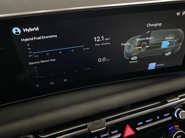 new 2025 Hyundai TUCSON Hybrid car, priced at $36,545