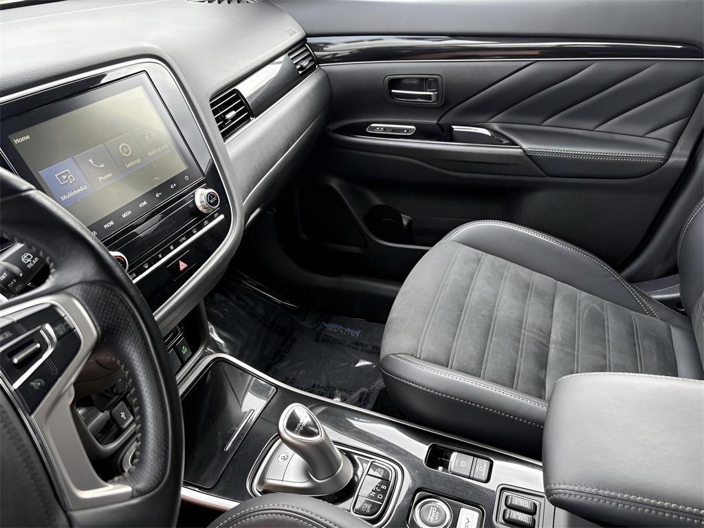used 2020 Mitsubishi Outlander PHEV car, priced at $20,500