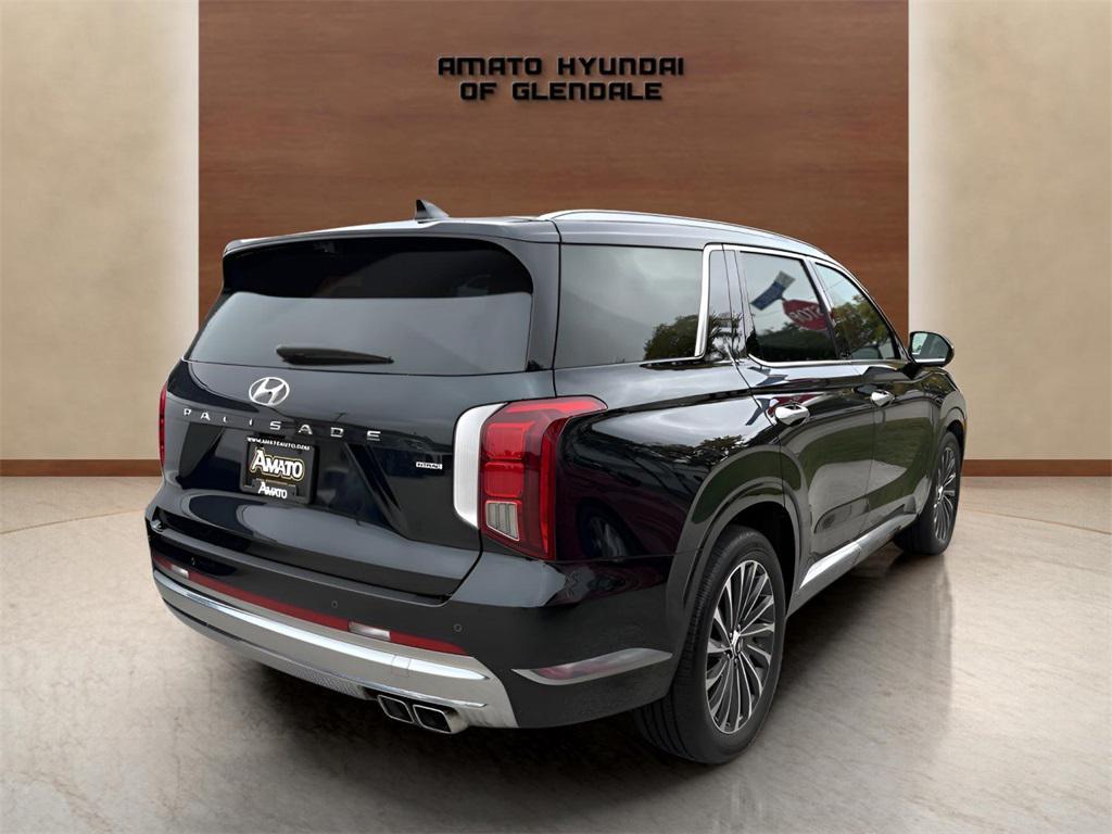 used 2024 Hyundai Palisade car, priced at $42,750