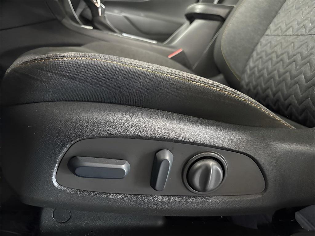 used 2023 Chevrolet Equinox car, priced at $21,595