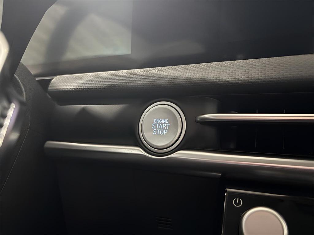 new 2025 Hyundai TUCSON Hybrid car, priced at $30,930