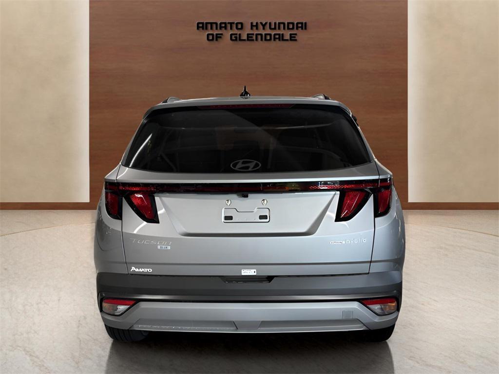 new 2025 Hyundai TUCSON Hybrid car, priced at $30,930