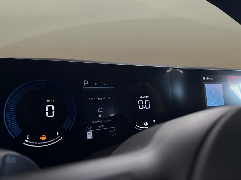 new 2025 Hyundai TUCSON Hybrid car, priced at $30,930