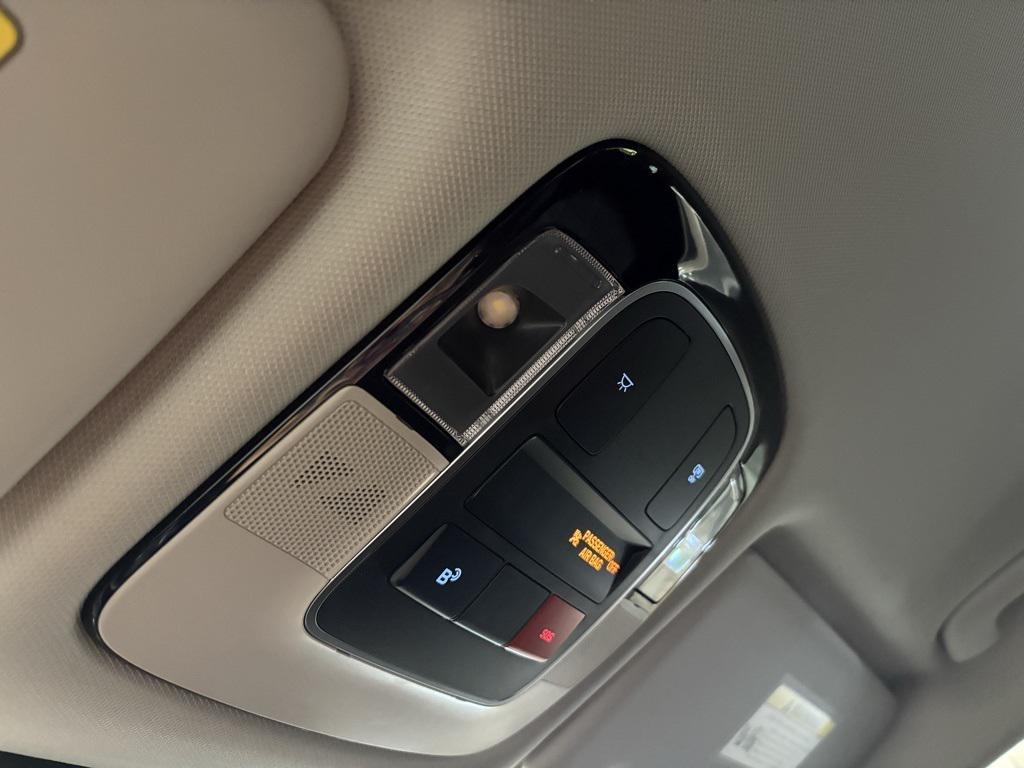 new 2025 Hyundai TUCSON Hybrid car, priced at $30,930