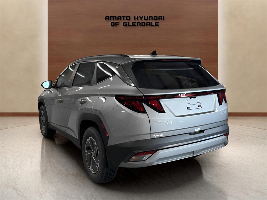 new 2025 Hyundai TUCSON Hybrid car, priced at $30,930