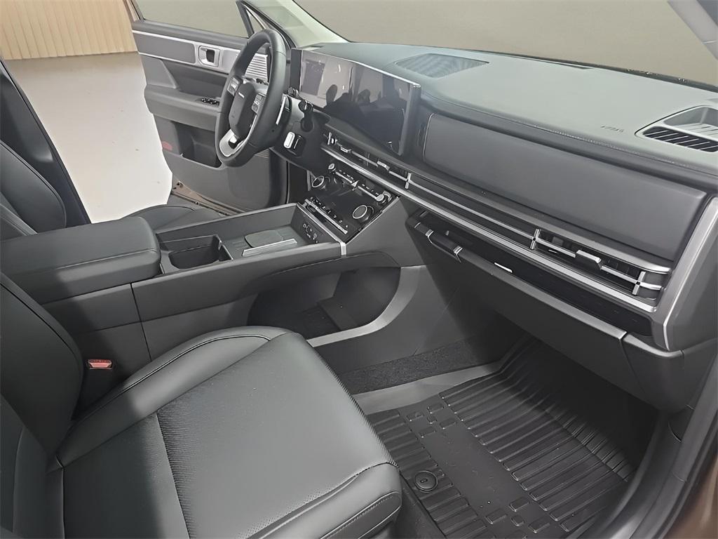 new 2025 Hyundai Santa Fe car, priced at $34,900