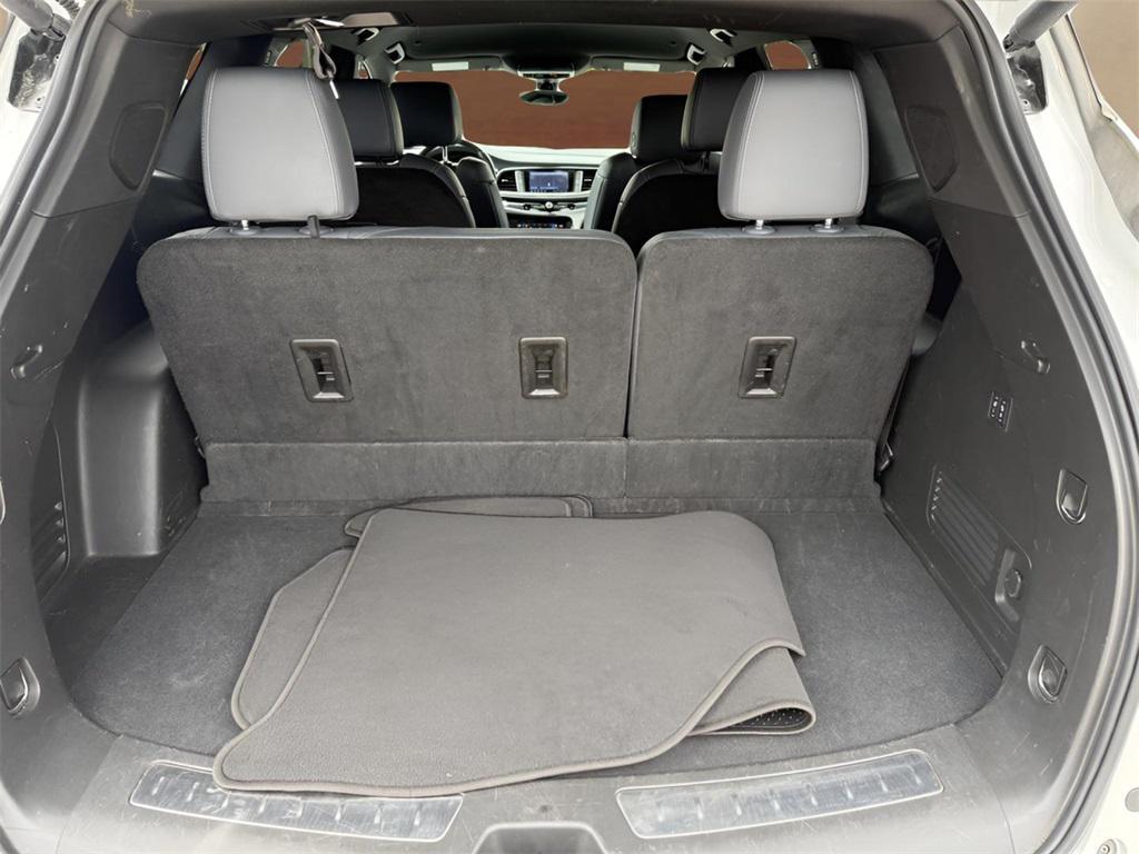 used 2024 Buick Enclave car, priced at $28,900