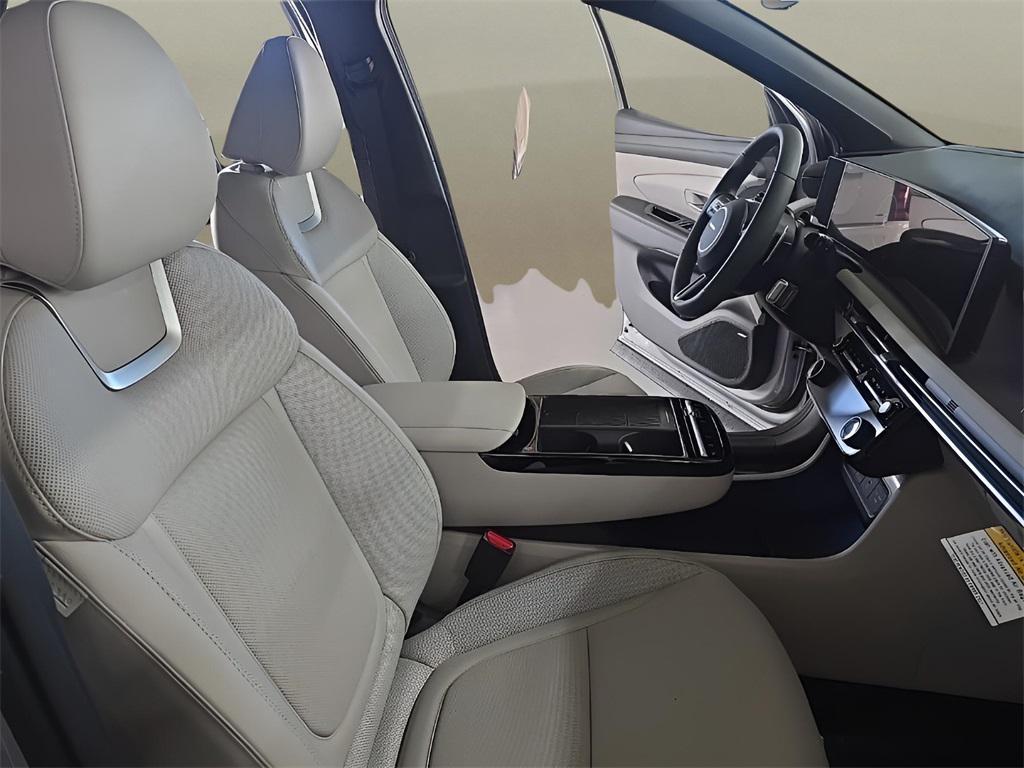 new 2026 Hyundai TUCSON Hybrid car, priced at $39,945