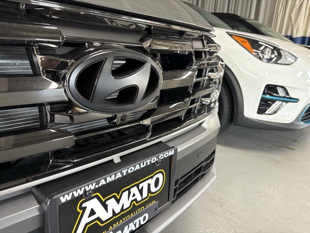 new 2026 Hyundai Tucson car, priced at $40,221