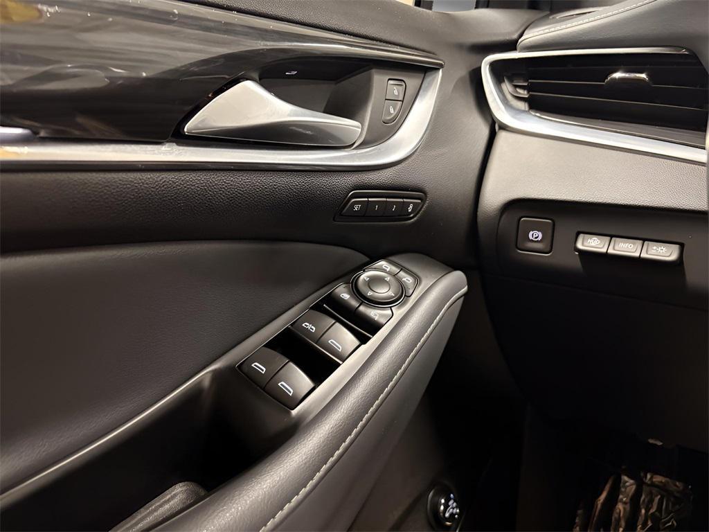 used 2024 Buick Enclave car, priced at $28,945