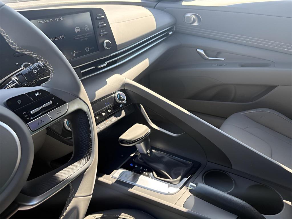 new 2025 Hyundai Elantra car, priced at $24,909