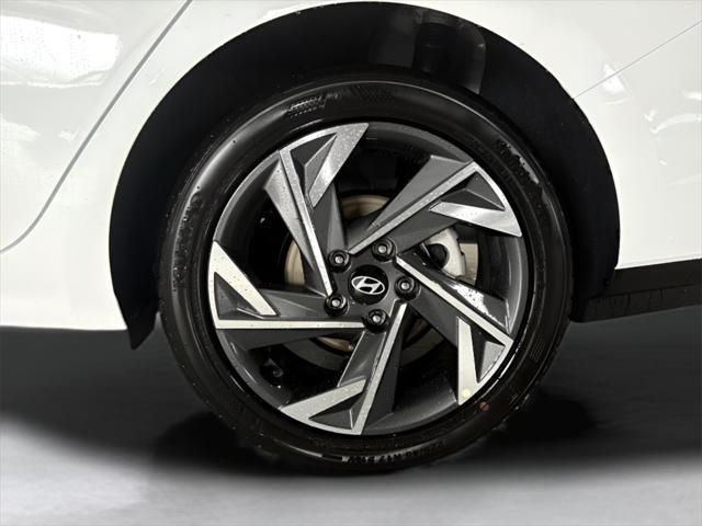 new 2025 Hyundai Elantra car, priced at $23,687