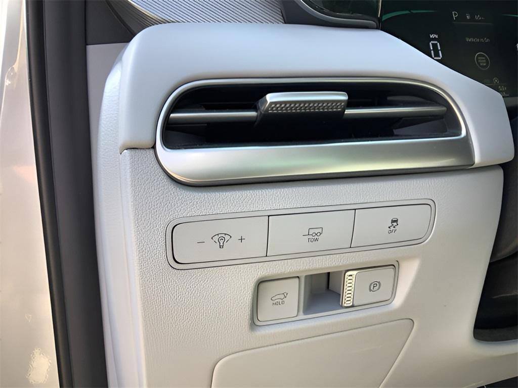 used 2024 Hyundai Palisade car, priced at $36,545