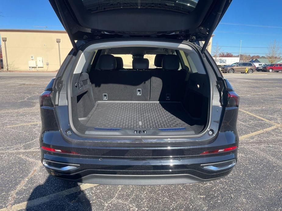 new 2025 Lincoln Nautilus car, priced at $63,000