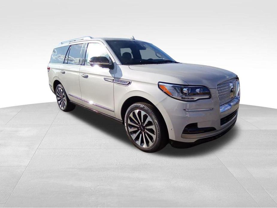 new 2024 Lincoln Navigator car, priced at $105,945