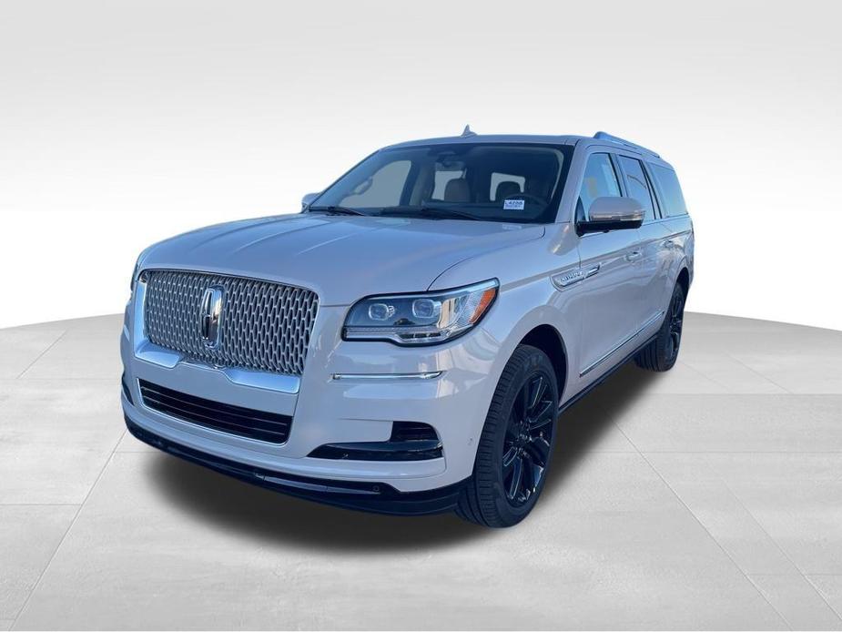 new 2024 Lincoln Navigator L car, priced at $110,570