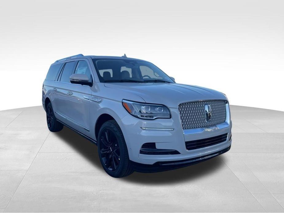 new 2024 Lincoln Navigator L car, priced at $110,570