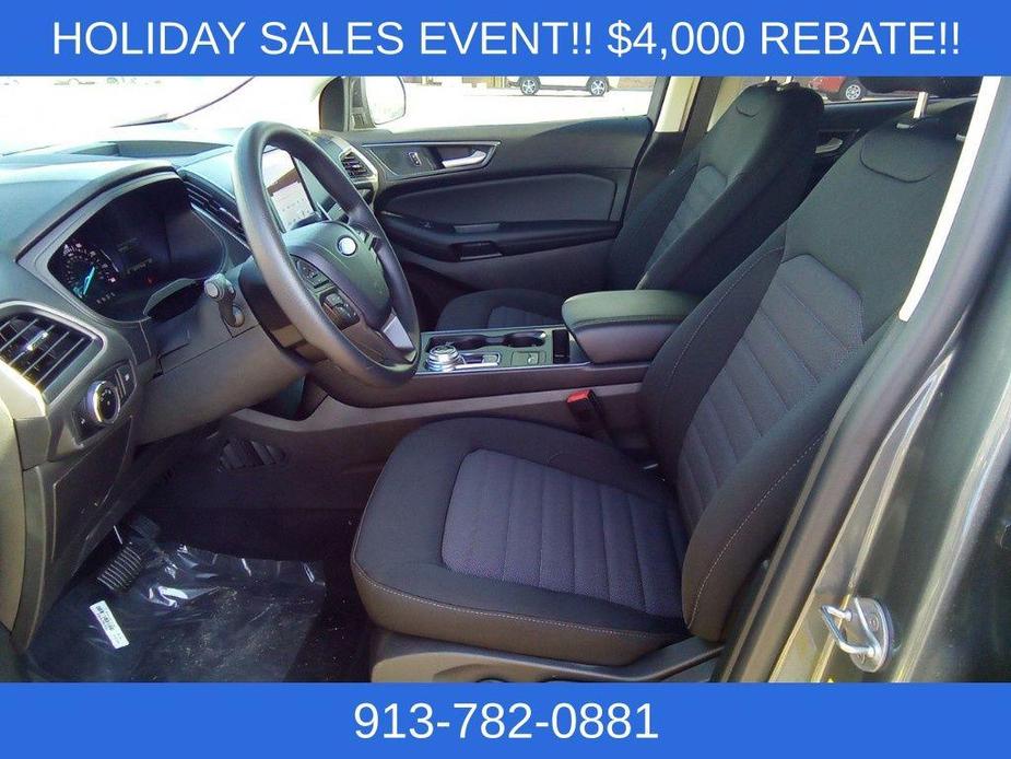 new 2024 Ford Edge car, priced at $37,097