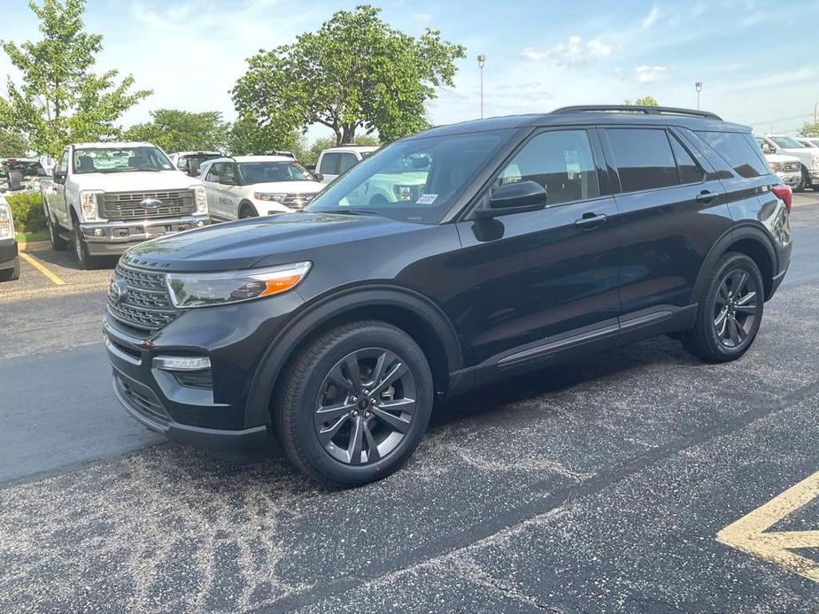 new 2024 Ford Explorer car, priced at $43,969