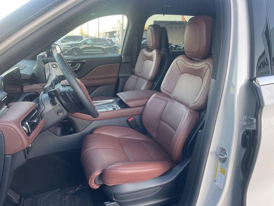 new 2025 Lincoln Aviator car, priced at $82,150