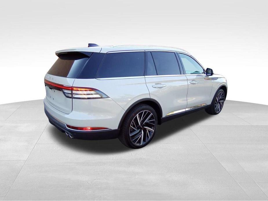 new 2025 Lincoln Aviator car, priced at $80,065