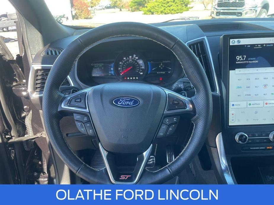 used 2024 Ford Edge car, priced at $37,378