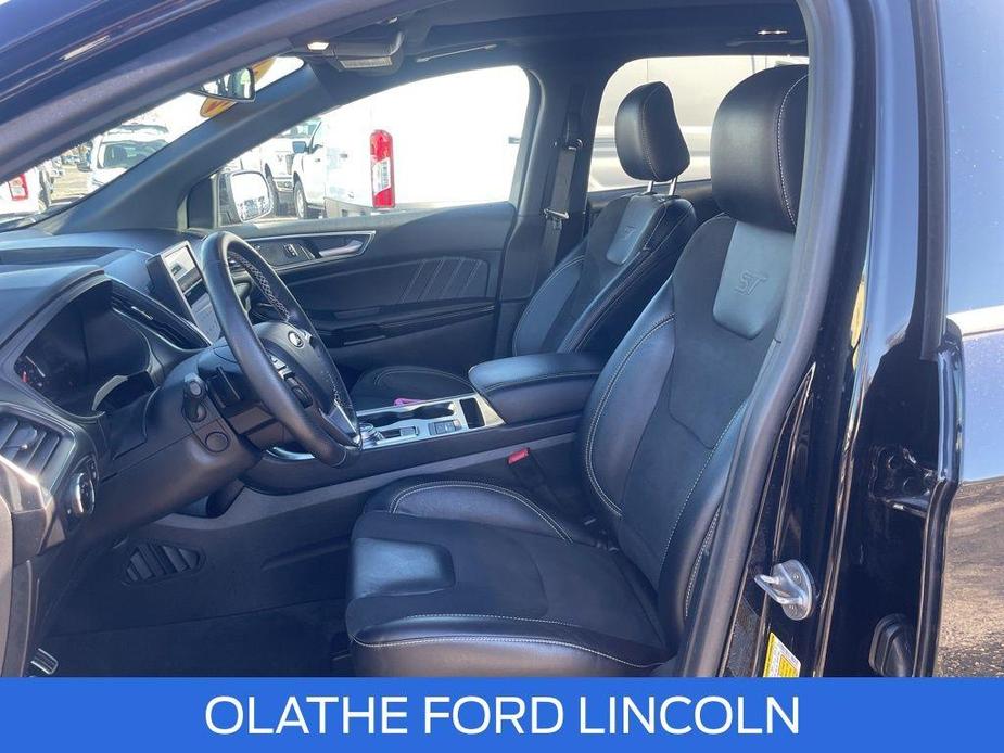 used 2024 Ford Edge car, priced at $37,378