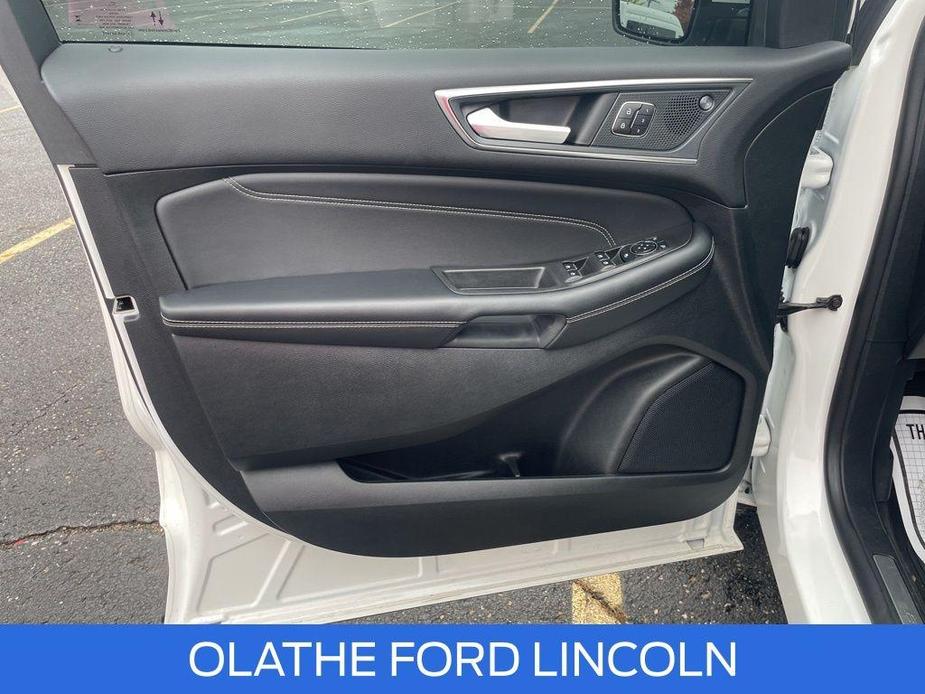 used 2024 Ford Edge car, priced at $38,854