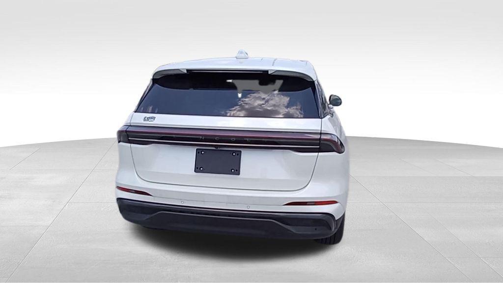 new 2024 Lincoln Nautilus car, priced at $63,035