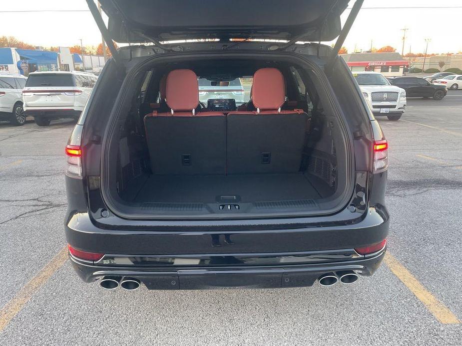 new 2025 Lincoln Aviator car, priced at $83,200