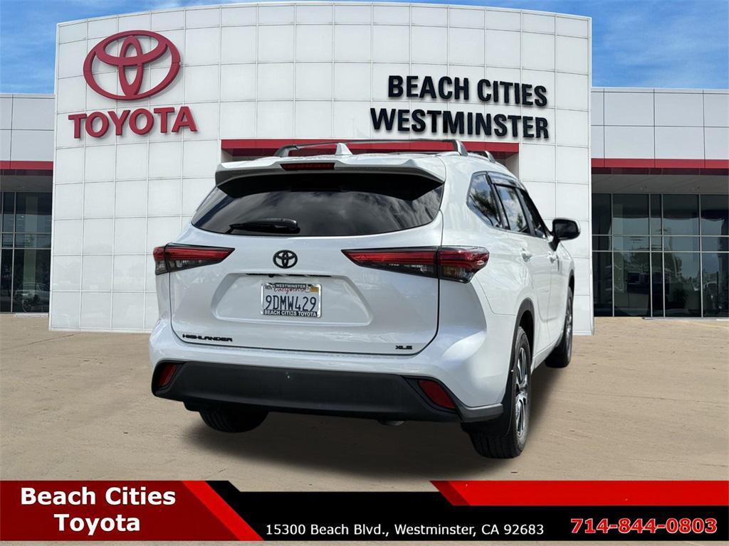 used 2023 Toyota Highlander car, priced at $35,603