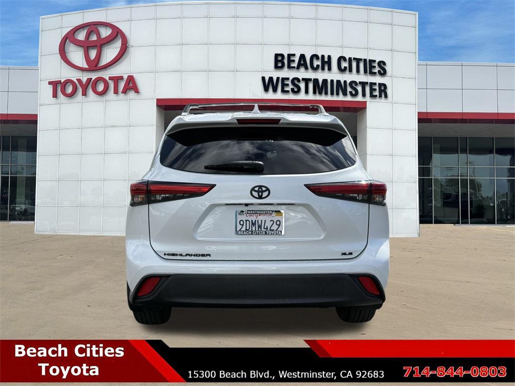 used 2023 Toyota Highlander car, priced at $35,603