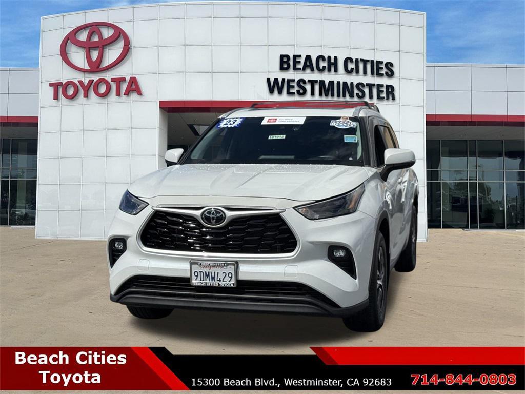 used 2023 Toyota Highlander car, priced at $35,603