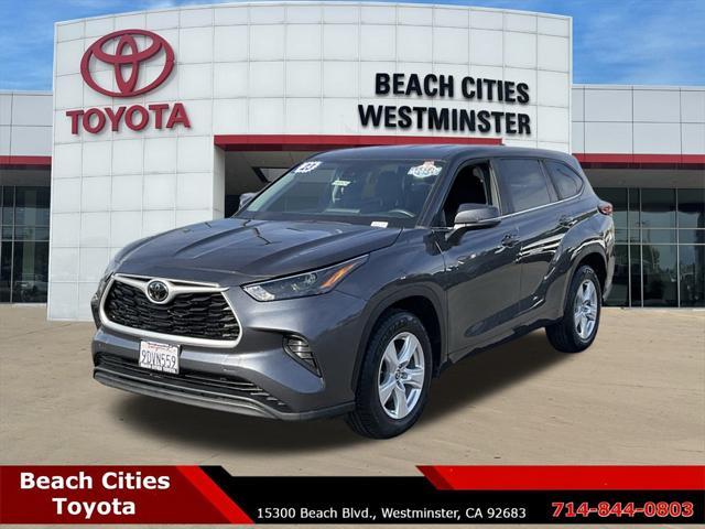 used 2023 Toyota Highlander car, priced at $32,987