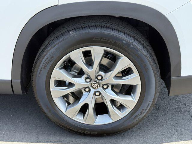 new 2025 Toyota Grand Highlander car, priced at $52,742