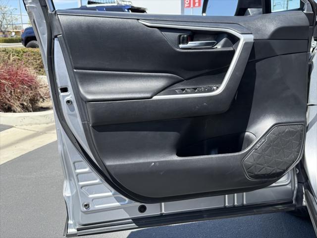 used 2020 Toyota RAV4 car, priced at $22,992