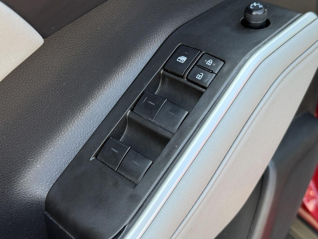 used 2023 Toyota Highlander car, priced at $37,986