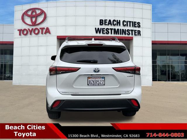 used 2022 Toyota Highlander Hybrid car, priced at $37,499