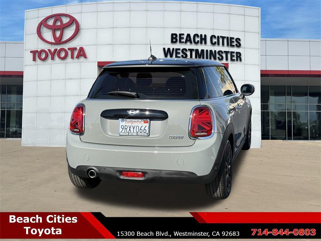 used 2021 MINI Hardtop car, priced at $17,999