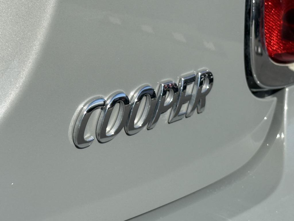 used 2021 MINI Hardtop car, priced at $17,999