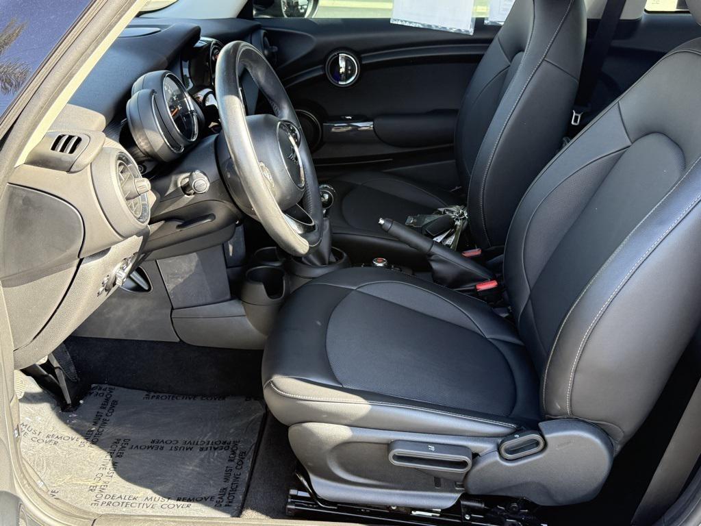 used 2021 MINI Hardtop car, priced at $17,999