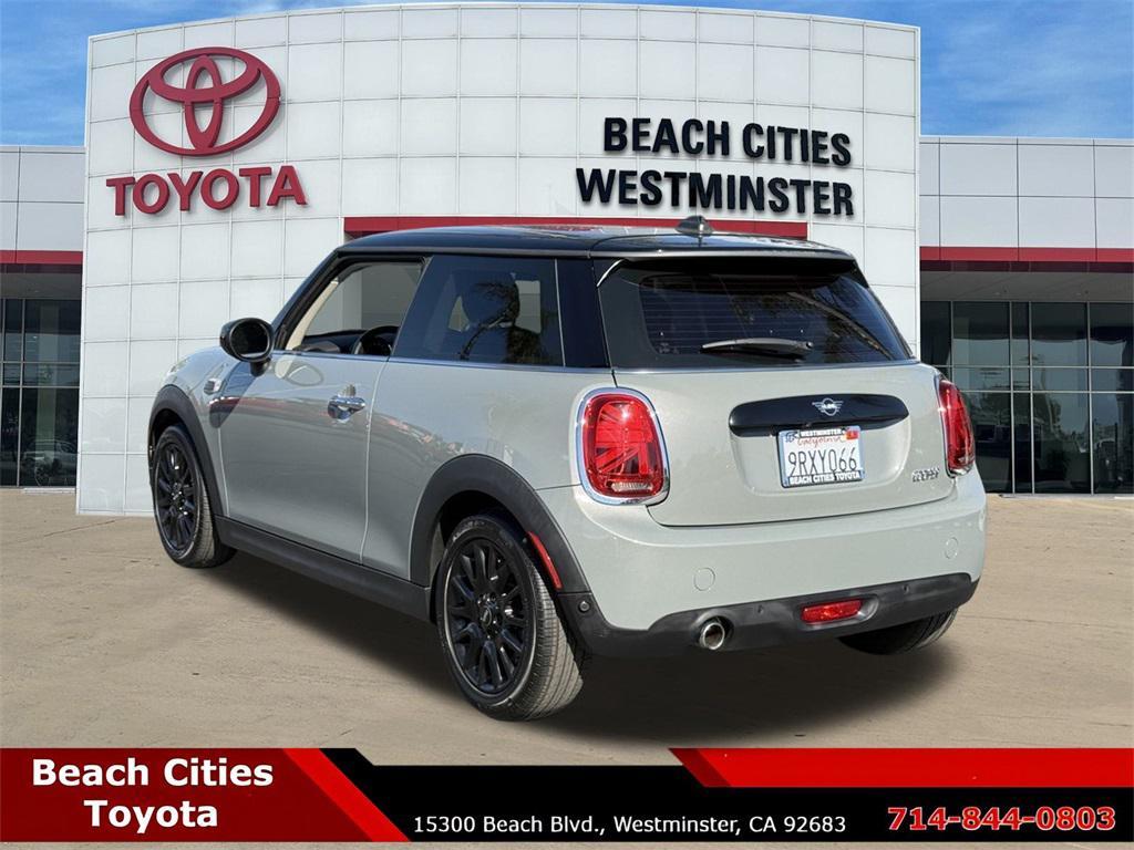 used 2021 MINI Hardtop car, priced at $17,999