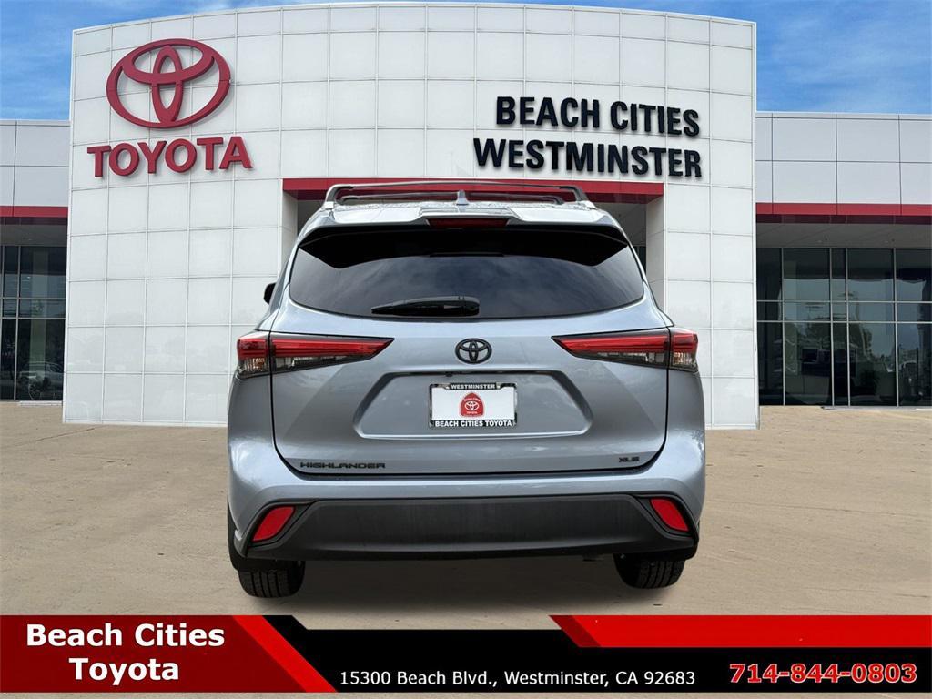 used 2023 Toyota Highlander car, priced at $31,880