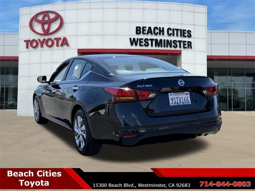 used 2021 Nissan Altima car, priced at $16,555