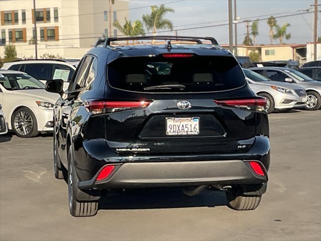 used 2023 Toyota Highlander car, priced at $39,599