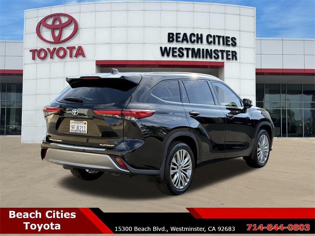 used 2023 Toyota Highlander car, priced at $26,573